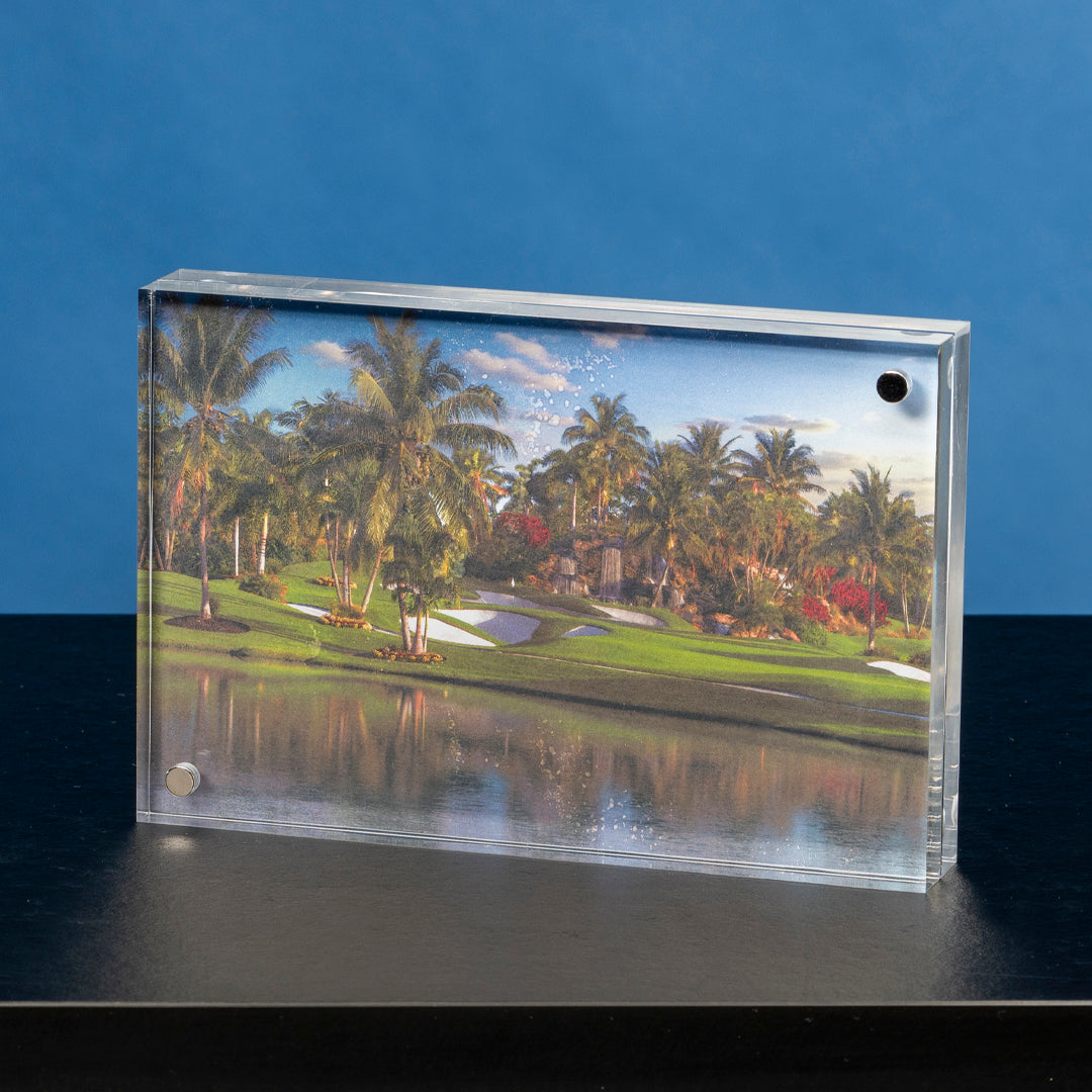 Acrylic Magnetic Frame