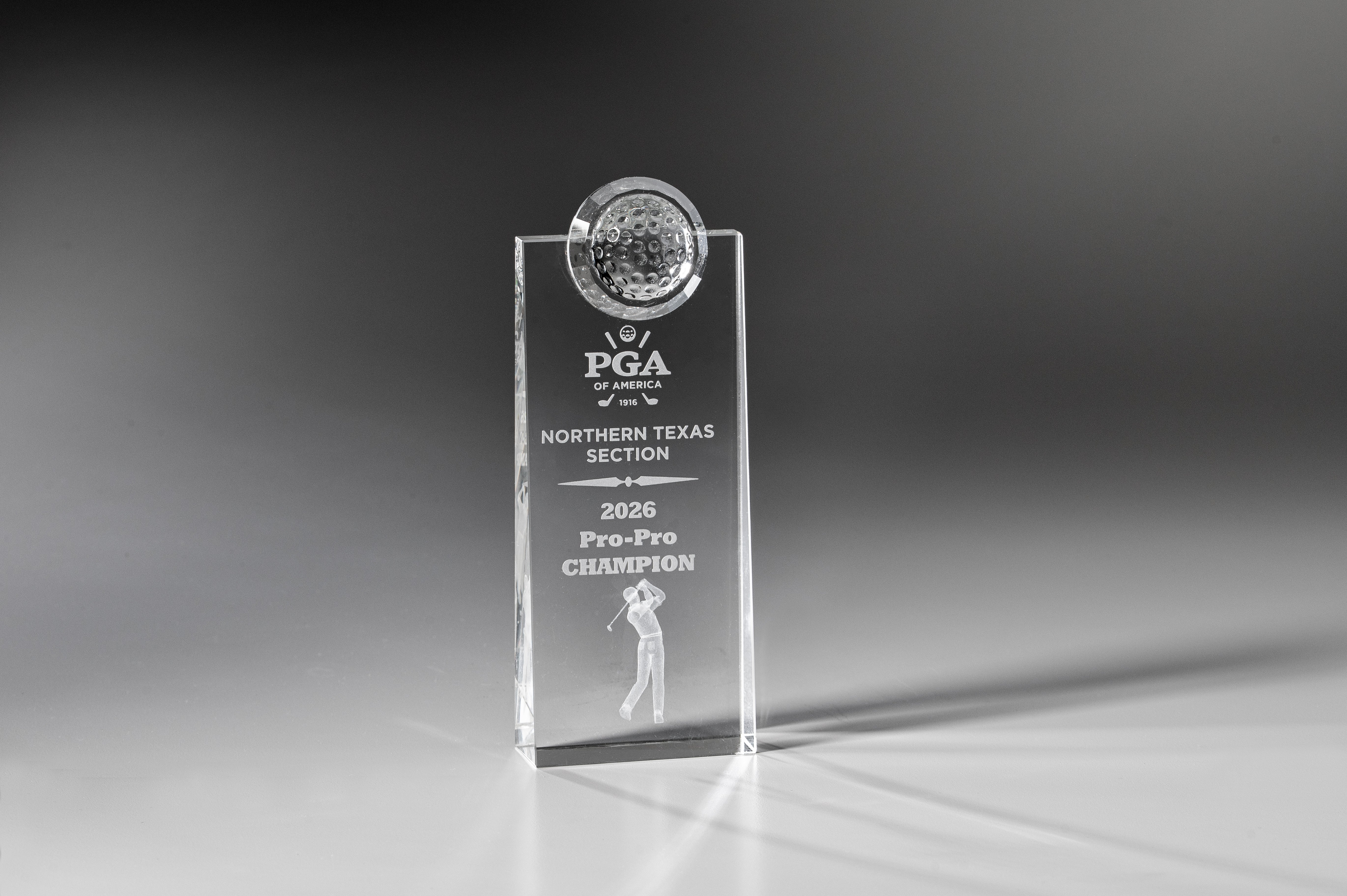 Crystal Golf Obelisk with 3D Image 3D